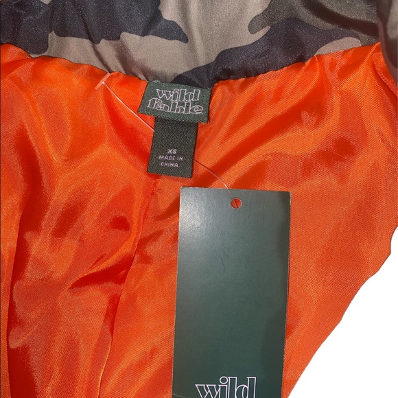 Puffer Jacket - Picture 2 of 2